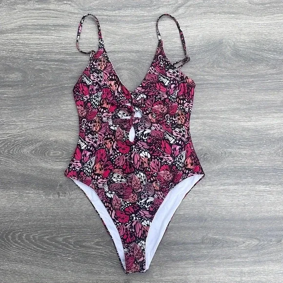 L*Space Printed Topanga One Piece Swimsuit, wings n things - Picture 2 of 12